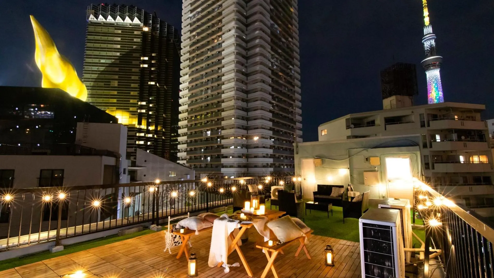 Apartment Meee Asakusa3F4F 浅草徒歩3分 140平米max22名 無料駐車場 屋上絶景 渋谷直通 Tokyo Japan