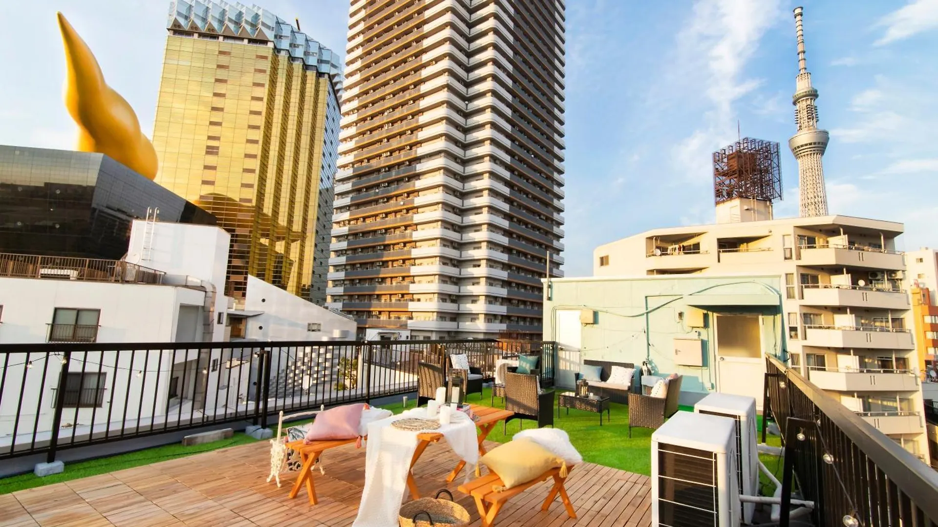 Apartment Meee Asakusa3F4F 浅草徒歩3分 140平米max22名 無料駐車場 屋上絶景 渋谷直通 Tokyo